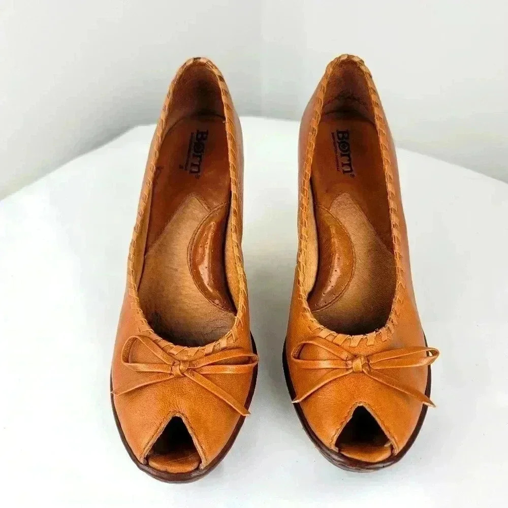 Dressing for work, comfortable and beautiful.
